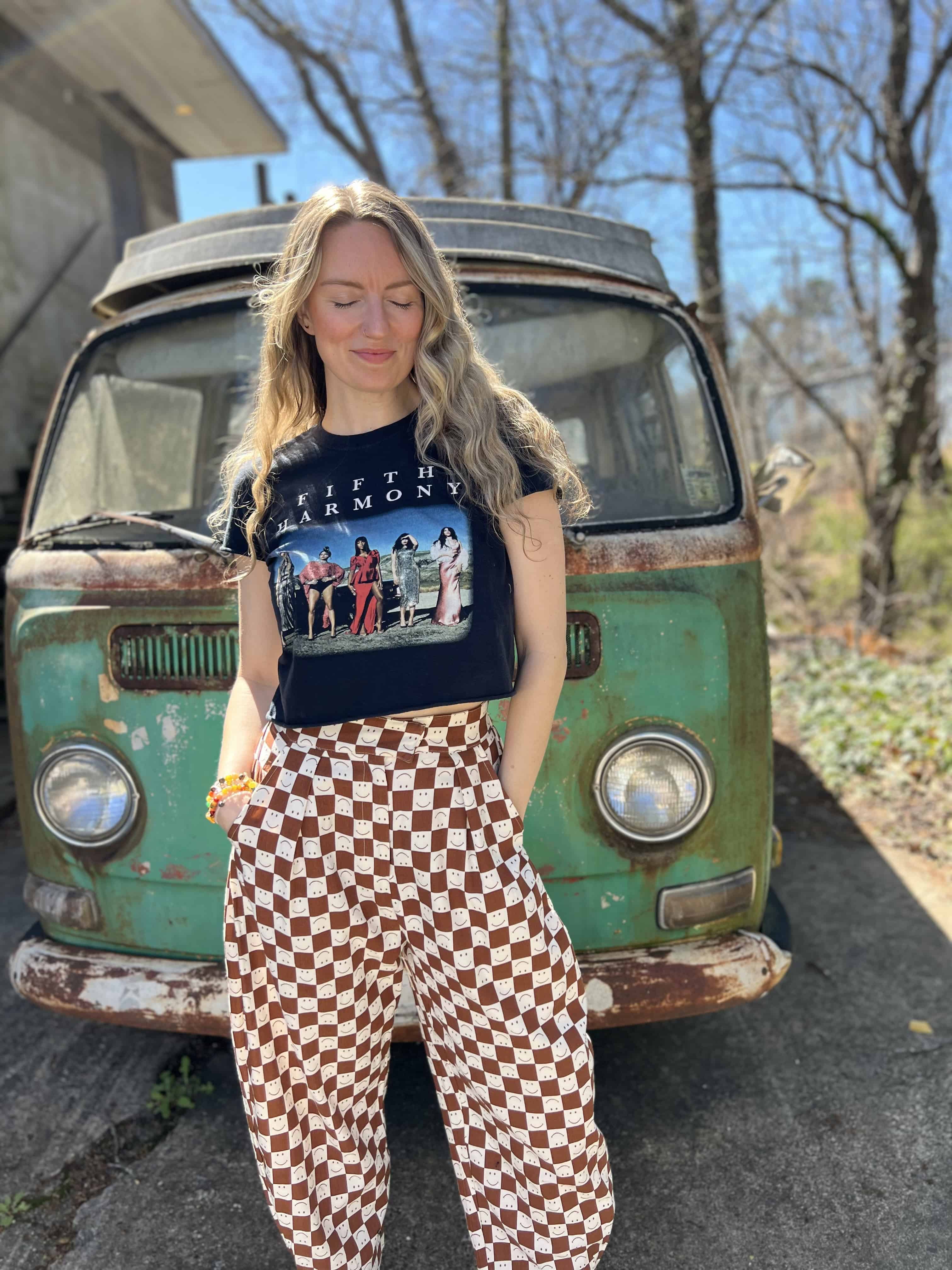Smile Pattern Checkered Barrel Pants