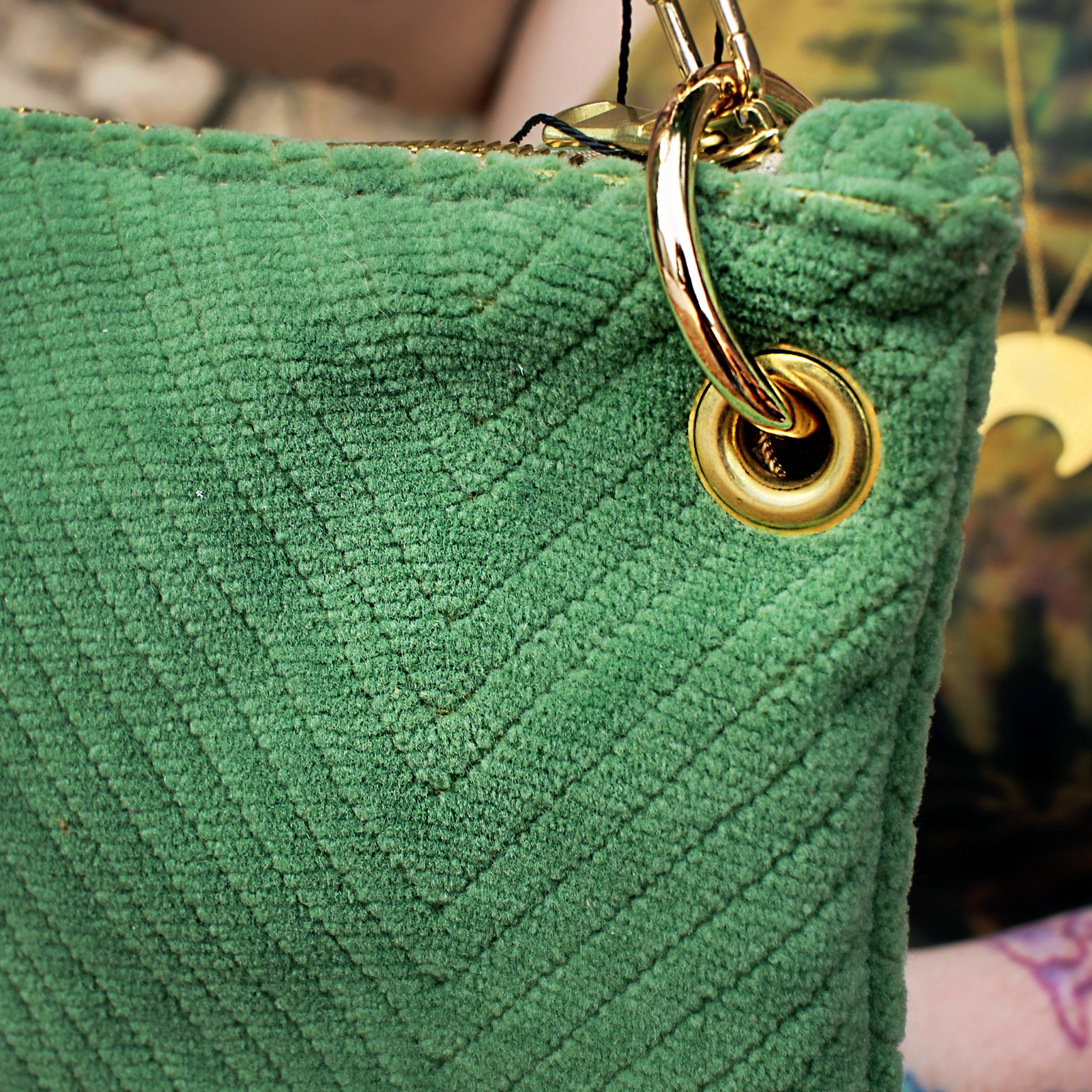 An up close image of the Chevron Vintage Green Velvet Crossbody Bag.
