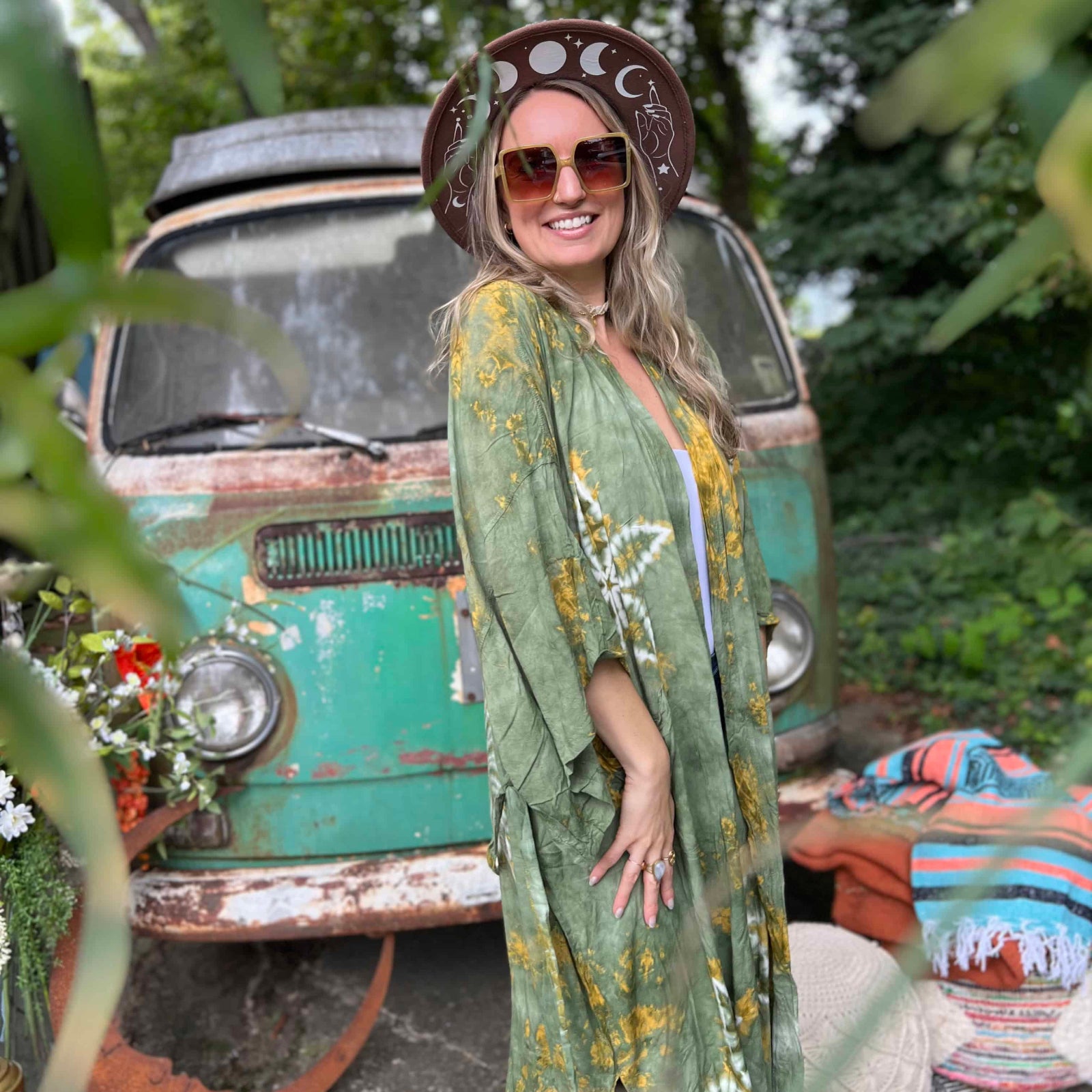 Long sleeve design of earthy hand-dyed green boho kimono