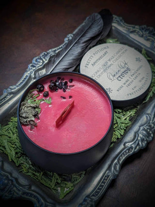 Queen of Crows Morrígan Devotional Candle