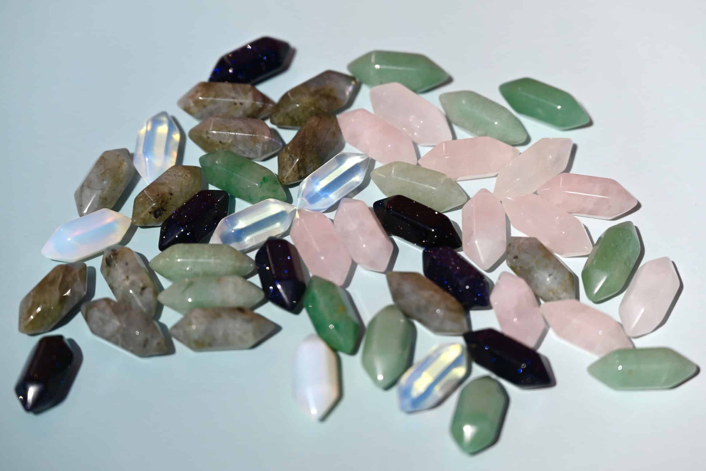 Small Double Terminated Crystal Points