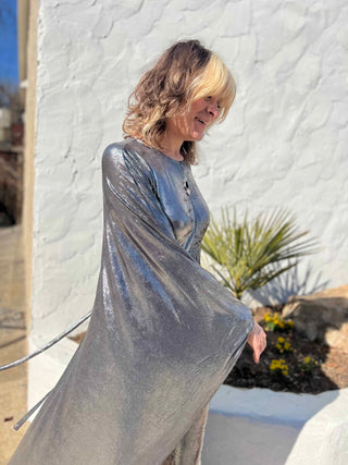 Silver Batwing Disco Caftan – 70s Glam for Any Occasion