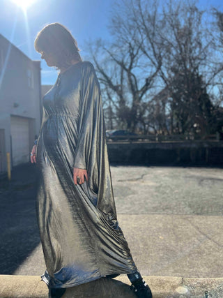 Silver Batwing Disco Caftan – 70s Glam for Any Occasion