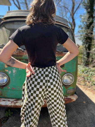Smile Pattern Checkered Barrel Pants