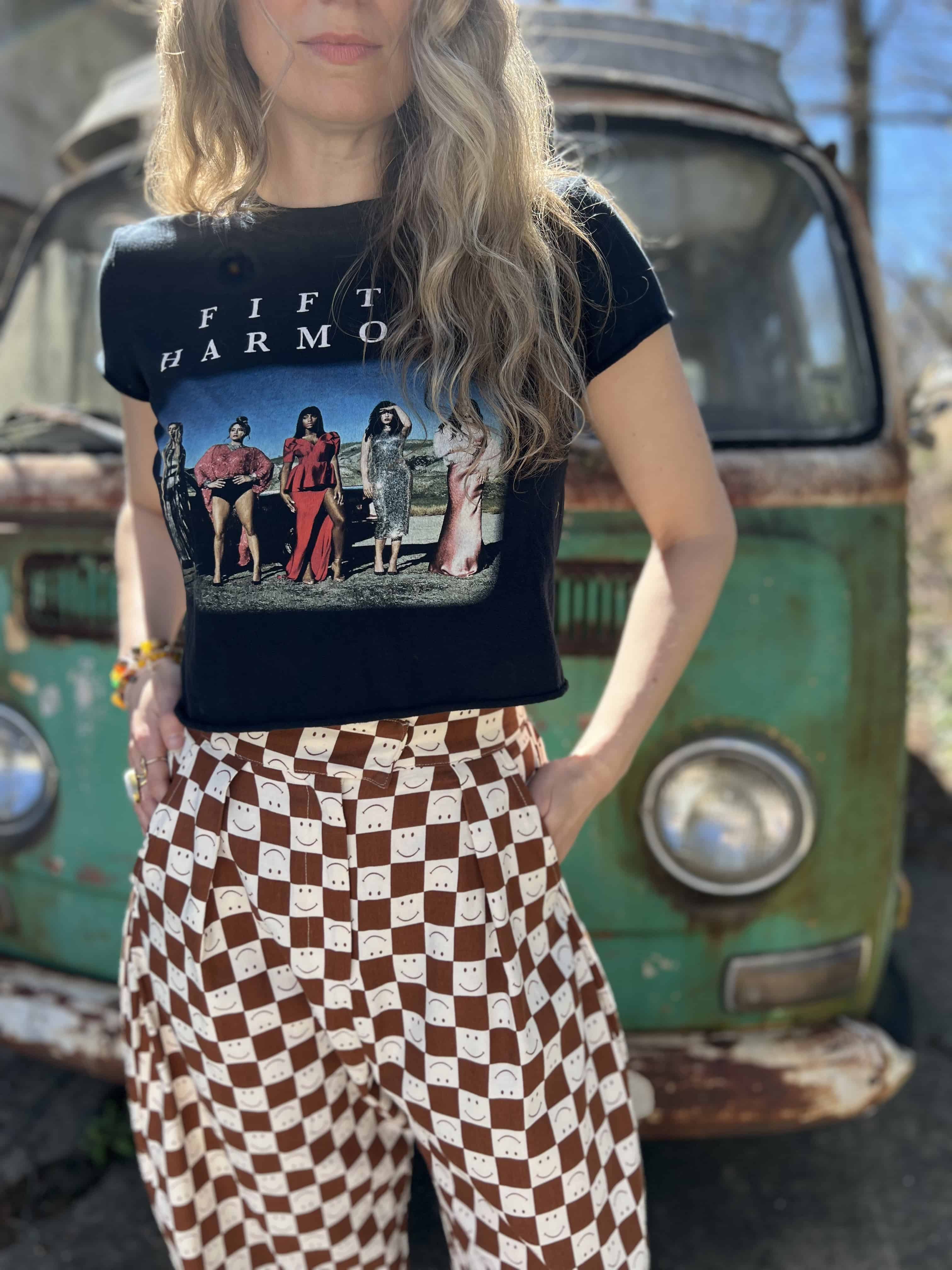 Smile Pattern Checkered Barrel Pants