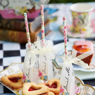 Alice in Wonderland Drink Set