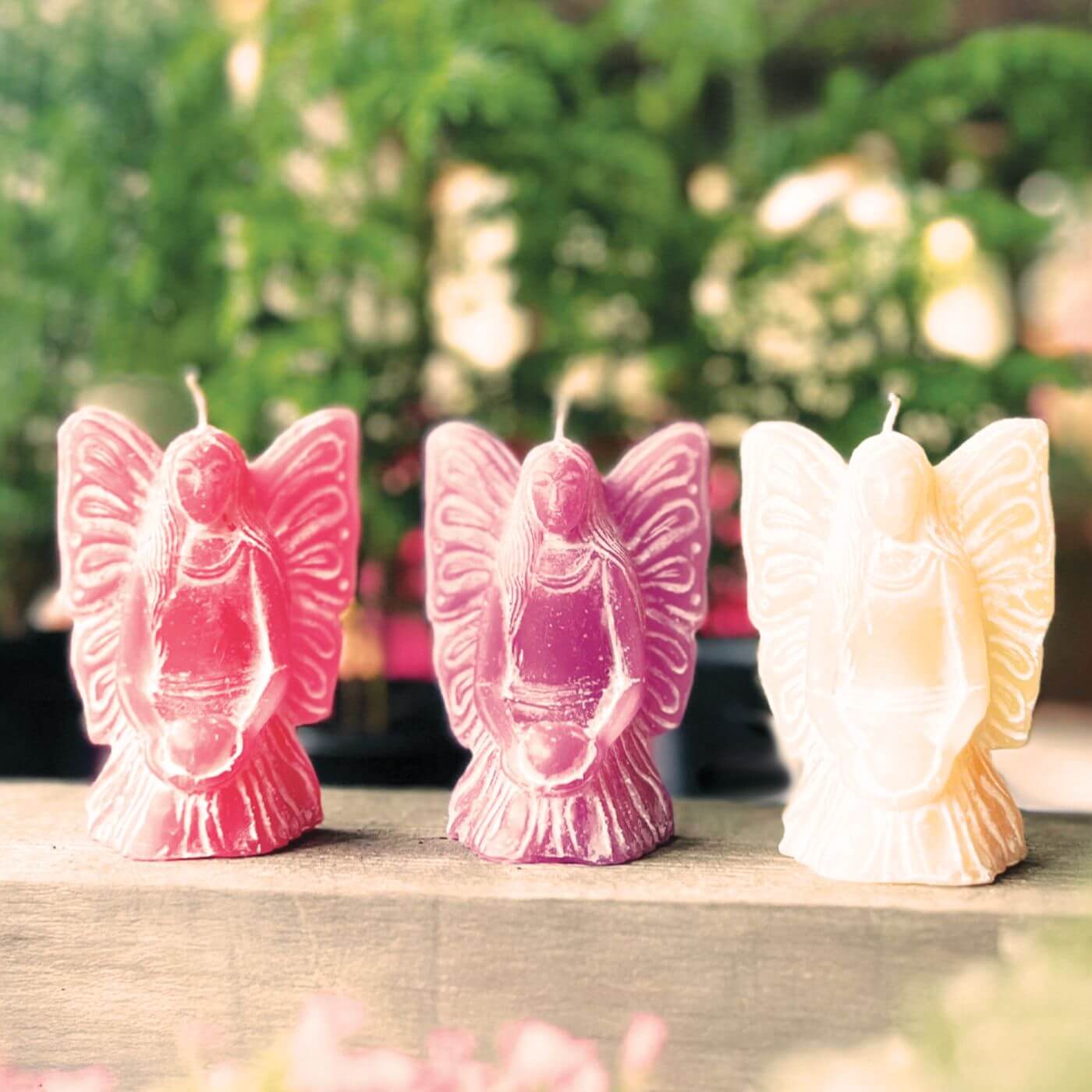 Boho home decor and vintage-inspired accents for creative spaces