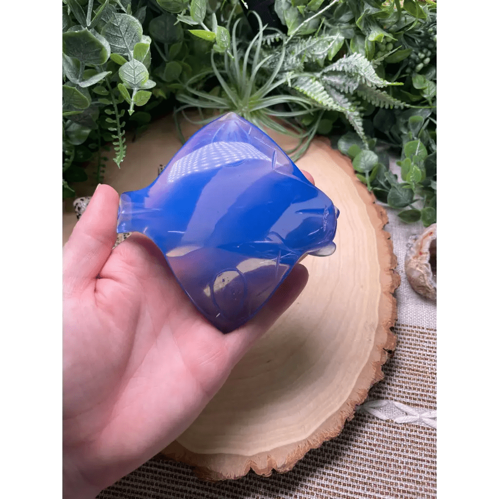 Crystal Manta Ray: Blue Opalite (tiny chip on wing) - The Boho Depot