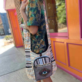 cotton hippie bag with button closure and side pockets