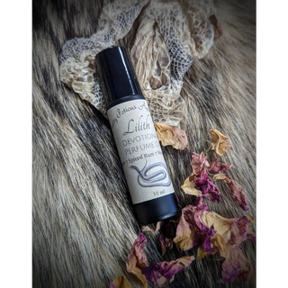 Lilith Perfume Oil