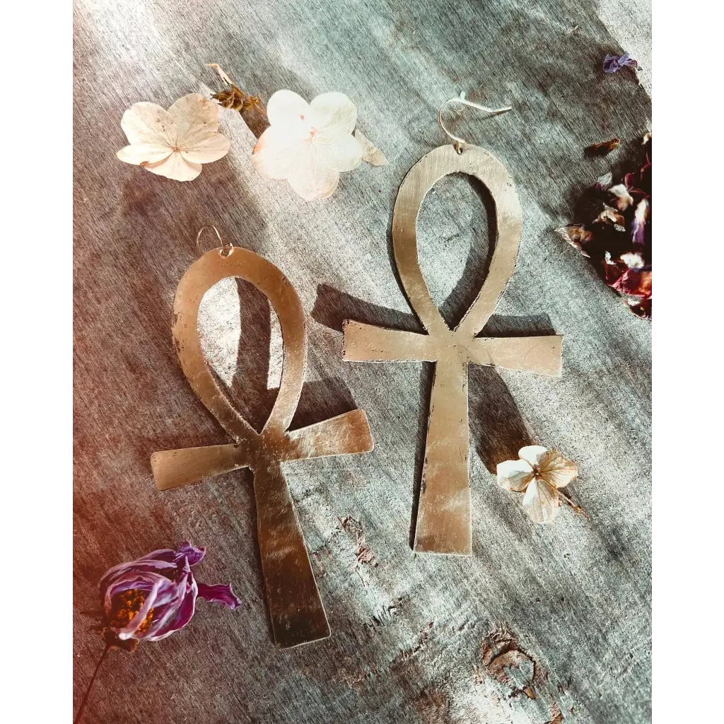 storm + stress - Large Ankh earrings